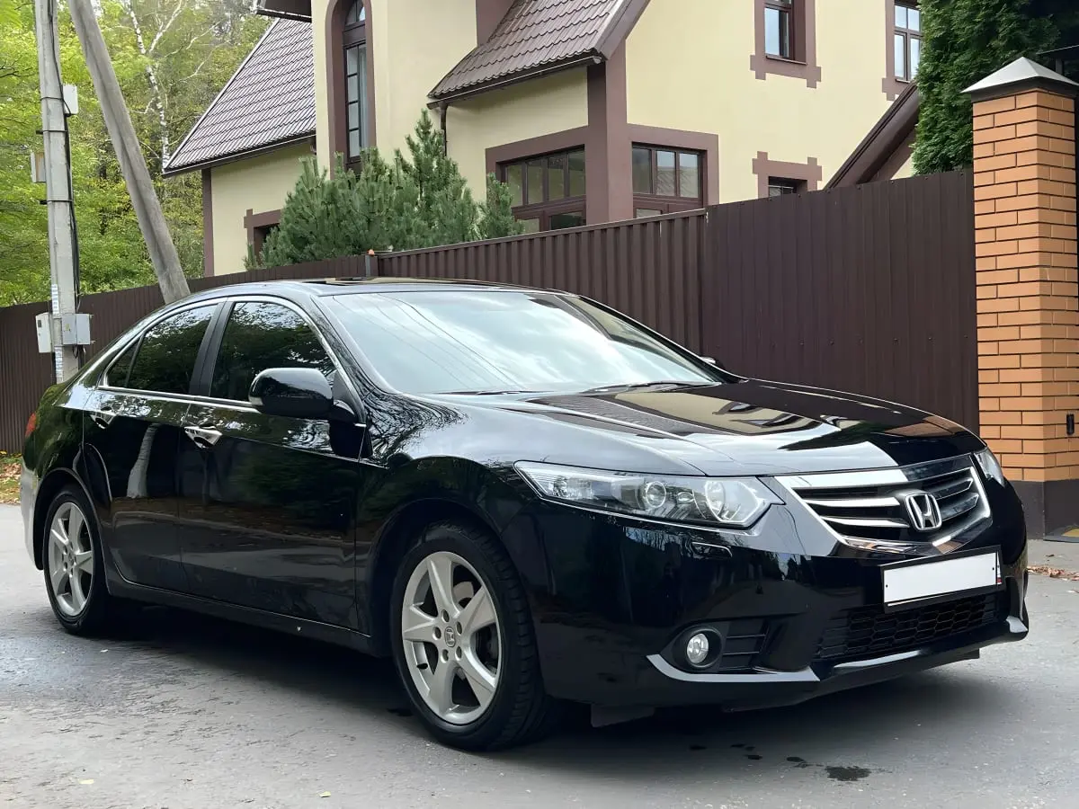 Седан Honda Accord